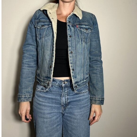 Levi Strauss Sherpa Lined Denim Jacket Size Small - Picture 1 of 6